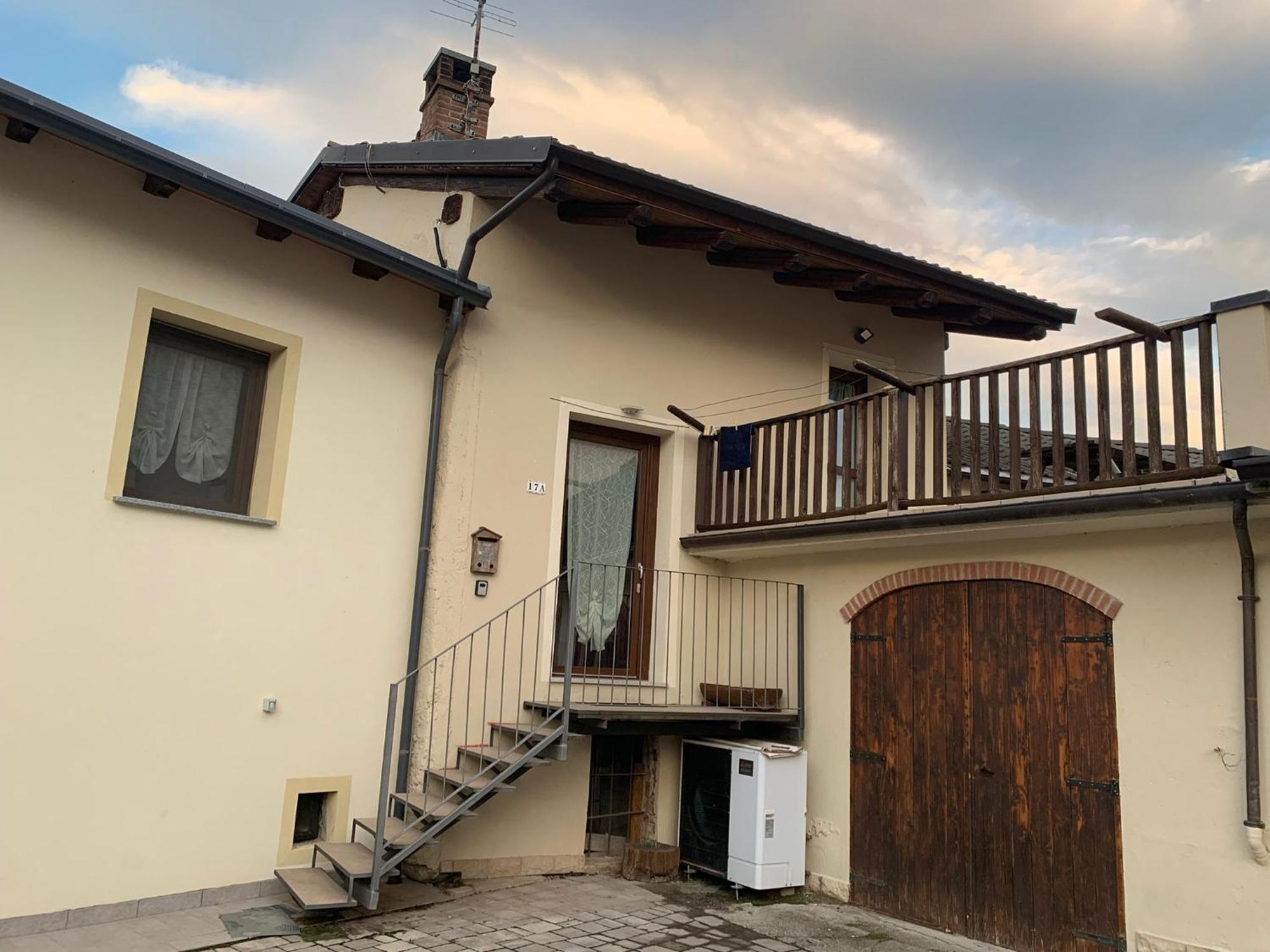 La Casa Di Nonna Pina Villa Roccasparvera Exterior foto